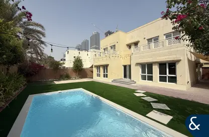 Villa - 5 Bedrooms - 5 Bathrooms for rent in Meadows 2 - Meadows - Dubai