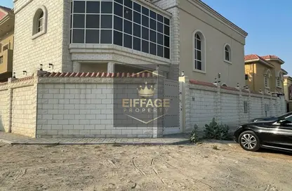 Villa - 5 Bedrooms - 7 Bathrooms for sale in Al Mowaihat 2 - Al Mowaihat - Ajman