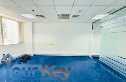 Office Space - Studio - 1 Bathroom for rent in Blue Tower - Sheikh Zayed Road - Dubai