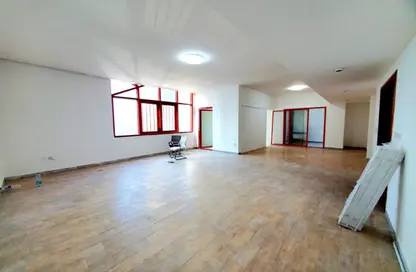Apartment - 3 Bedrooms - 4 Bathrooms for rent in Al Khalidiya - Abu Dhabi