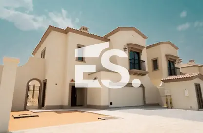 Villa - 3 Bedrooms - 4 Bathrooms for sale in Bloom Living - Zayed City (Khalifa City C) - Khalifa City - Abu Dhabi