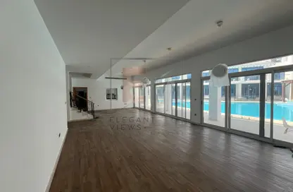 Villa - 4 Bedrooms - 5 Bathrooms for rent in Palma Residences - Palm Jumeirah - Dubai