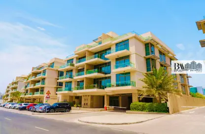 Penthouse - 3 Bedrooms - 4 Bathrooms for rent in Nad Al Sheba 1 - Nad Al Sheba - Dubai