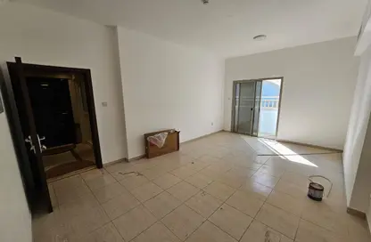 شقة - 2 غرف نوم - 2 حمامات للايجار في الند - القاسمية - الشارقة