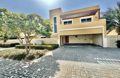 Villa - 5 Bedrooms - 6 Bathrooms for rent in Lehweih Community - Al Raha Gardens - Abu Dhabi