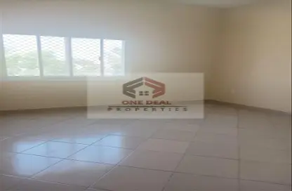 شقة - غرفة نوم - 2 حمامات للايجار في الجيمي - العين