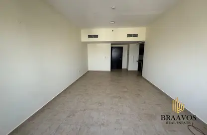 Apartment - 1 Bedroom - 2 Bathrooms for sale in Silicon Gates 1 - Silicon Gates - Dubai Silicon Oasis - Dubai