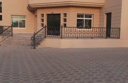 Villa - 5 Bedrooms - 7 Bathrooms for rent in Al Mizhar 2 - Al Mizhar - Dubai
