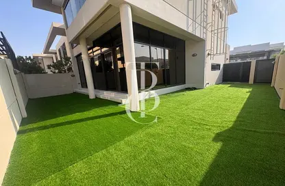 Townhouse - 3 Bedrooms - 4 Bathrooms for rent in Trinity - DAMAC Hills - Dubai