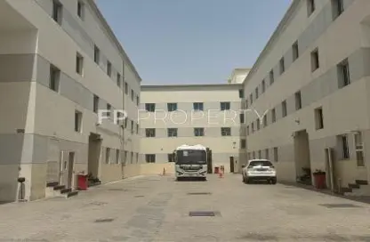 سكن عمال - استوديو - 8 حمامات للبيع في مجمع دبي للإستثمار - دبي