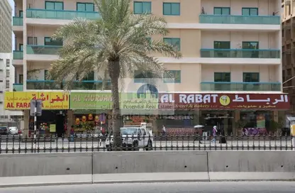 Apartment - 3 Bedrooms - 3 Bathrooms for rent in Al Majaz 2 - Al Majaz - Sharjah