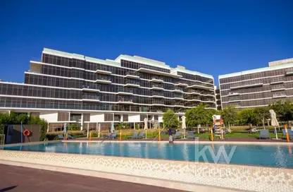 Apartment - 1 Bedroom - 2 Bathrooms for rent in The 8 - The Crescent - Palm Jumeirah - Dubai