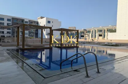 Apartment - 1 Bedroom - 2 Bathrooms for rent in Oxford Building - Jumeirah Village Circle - Dubai