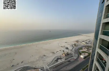 Apartment - 2 Bedrooms - 1 Bathroom for rent in Corniche Tower - Ajman Corniche Road - Ajman