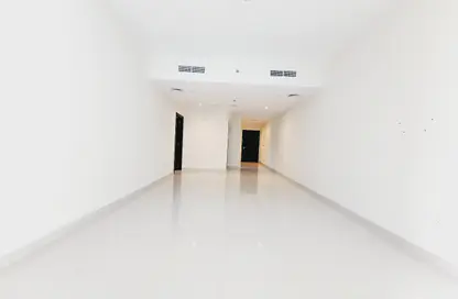 Apartment - 1 Bedroom - 2 Bathrooms for rent in Duja Tower - Sheikh Zayed Road - Dubai