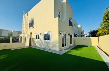 Villa - 4 Bedrooms - 5 Bathrooms for rent in Amaranta - Villanova - Dubai Land - Dubai