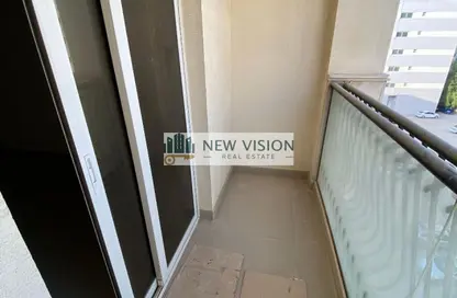 Apartment - 2 Bedrooms - 3 Bathrooms for rent in Al Qulaya'ah - Al Sharq - Sharjah