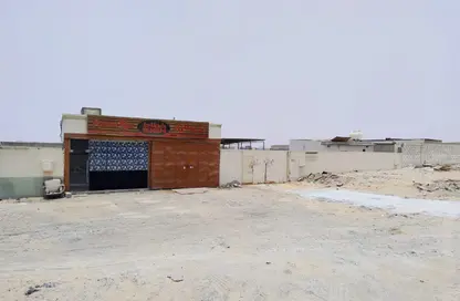 أرض - استوديو للايجار في الصجعة الصناعية - آلصجعه - الشارقة