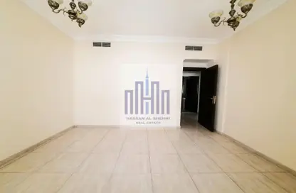 شقة - غرفة نوم - 2 حمامات للايجار في الفلاح - تجارية مويلح - الشارقة