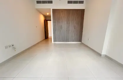 شقة - 3 غرف نوم - 4 حمامات للايجار في مبنى جمعية بيت الخير - النهدة 2 - النهدة - دبي - دبي