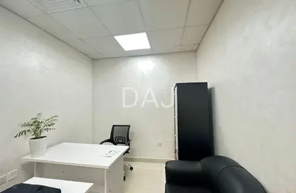 Office Space - Studio - 1 Bathroom for rent in Al Rostamani Building - Port Saeed - Deira - Dubai