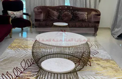 Apartment - 3 Bedrooms - 4 Bathrooms for rent in Al Anwar Tower - Al Khan Lagoon - Al Khan - Sharjah