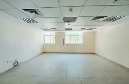 Office Space - Studio - 1 Bathroom for rent in Al Kewaitat - Central District - Al Ain