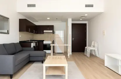 Apartment - 1 Bedroom - 2 Bathrooms for rent in Autumn - Seasons Community - Jumeirah Village Circle - Dubai
