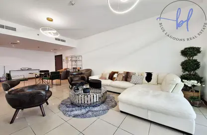 Apartment - 2 Bedrooms - 3 Bathrooms for rent in Sulafa Tower - Dubai Marina - Dubai
