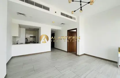 شقة - غرفة نوم - 2 حمامات للايجار في بناية هاميني - منطقة 15 - قرية الجميرا سركل - دبي شقة - غرفة نوم - 2 حمامات للايجار في بناية هاميني - منطقة 15 - قرية الجميرا سركل - دبي