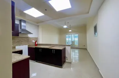Apartment - Studio - 1 Bathroom for rent in Narcissus Building - Dubai Silicon Oasis - Dubai