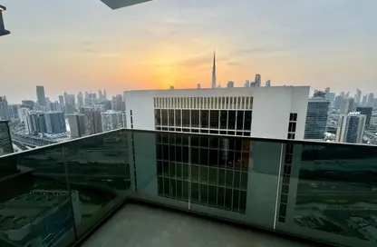 Apartment - 1 Bedroom - 2 Bathrooms for rent in Nobles Tower - Business Bay - Dubai