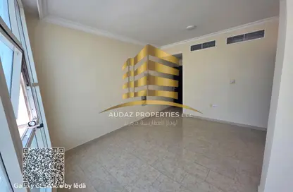 شقة - غرفة نوم - 2 حمامات للايجار في أورينت تاور 1 - أورينت تاور - البستان - عجمان