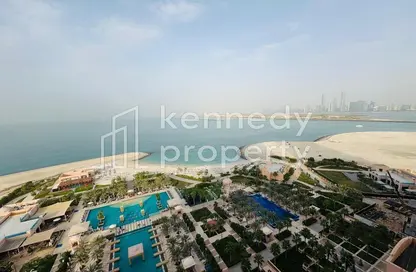 Apartment - 3 Bedrooms - 4 Bathrooms for sale in Fairmont Marina Residences - The Marina - Abu Dhabi