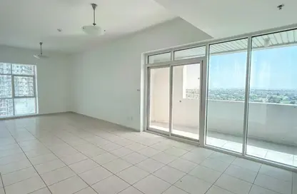 Apartment - 2 Bedrooms - 3 Bathrooms for rent in Olympic Park 3 - Olympic Park Towers - Dubai Sports City - Dubai