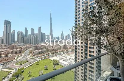 Apartment - 3 Bedrooms - 4 Bathrooms for sale in South Ridge 5 - South Ridge - Downtown Dubai - Dubai