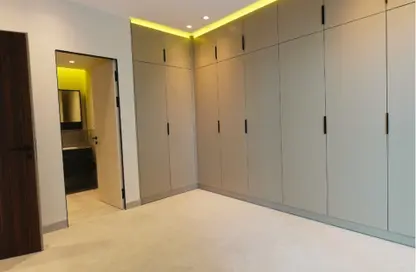 Apartment - 1 Bedroom - 2 Bathrooms for rent in Oasis 1 - Jumeirah Garden City - Al Satwa - Dubai
