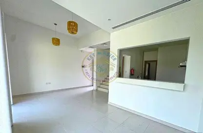 تاون هاوس - 2 غرف نوم - 3 حمامات للبيع في امرانتا - فيلا نوفا - دبي لاند - دبي