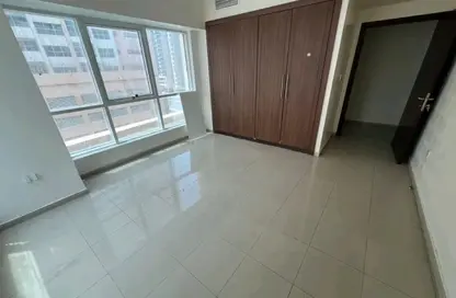 Apartment - 2 Bedrooms - 2 Bathrooms for rent in Al Rashidiya Towers - Al Rashidiya - Ajman Downtown - Ajman