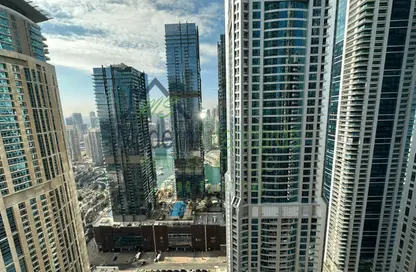 Apartment - 1 Bedroom - 2 Bathrooms for sale in Marina Pinnacle - Dubai Marina - Dubai