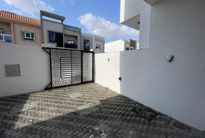 15907023 - Property Image 2