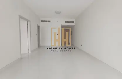 Apartment - 1 Bedroom - 2 Bathrooms for rent in Muwaileh 29 Building - Muwaileh - Sharjah