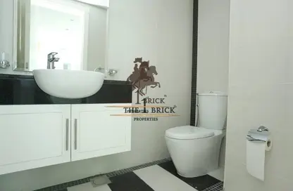Apartment - 1 Bedroom - 2 Bathrooms for sale in Marina Bay by DAMAC - Najmat Abu Dhabi - Al Reem Island - Abu Dhabi