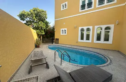 Villa - 5 Bedrooms - 5 Bathrooms for rent in The Centro - The Villa - Dubai
