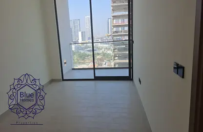 شقة - غرفة نوم - 2 حمامات للايجار في بن غاطي عنبر - قرية الجميرا سركل - دبي