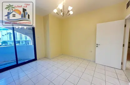 Apartment - 2 Bedrooms - 2 Bathrooms for sale in Al Majaz 3 - Al Majaz - Sharjah