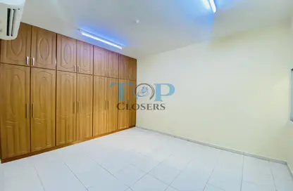Apartment - 3 Bedrooms - 3 Bathrooms for rent in Shareat Al Mutaredh - Al Mutarad - Al Ain