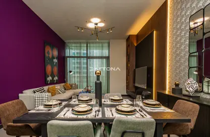 Dining Room image for: Apartment - 3 Bedrooms - 5 Bathrooms for sale in MBL Royal - Jumeirah Lake Towers - Dubai, Image 1