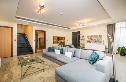 Living Room image for: Villa - 5 Bedrooms - 6 Bathrooms for rent in 180 Degrees Villas - Liwan - Dubai Land - Dubai, Image 1