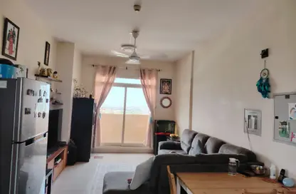 Apartment - 2 Bedrooms - 3 Bathrooms for rent in Al Falak Residence - Dubai Silicon Oasis - Dubai